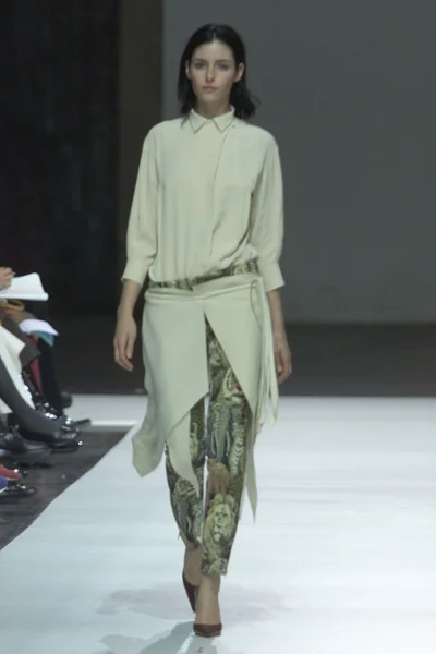 Look 38